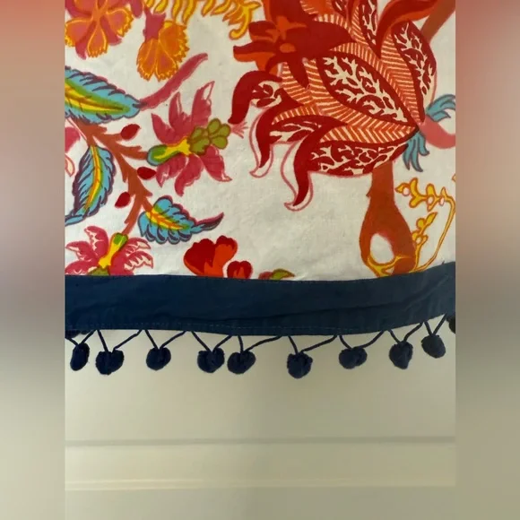 Sur La Table Floral Chinoiserie Apron w/ Pom Pom Trim - Vibrant Kitchen Chic - Picture 4 of 8